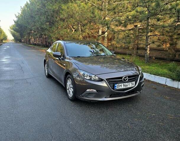 Коричневый Мазда 3, объемом двигателя 2 л и пробегом 175 тыс. км за 10400 $, фото 1 на Automoto.ua