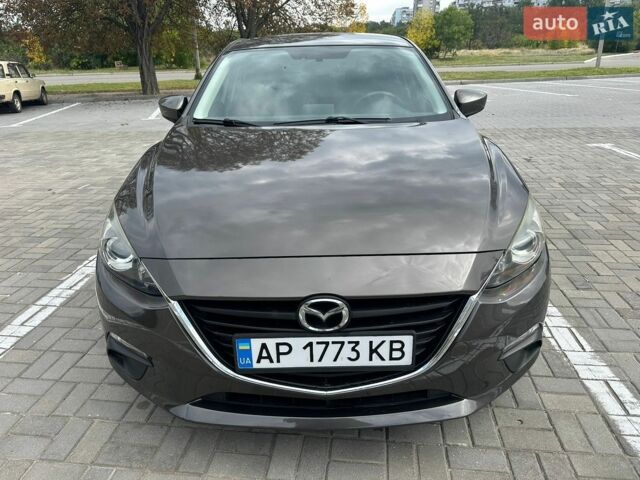 Коричневый Мазда 3, объемом двигателя 2 л и пробегом 155 тыс. км за 11700 $, фото 1 на Automoto.ua