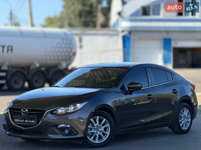 Коричневый Мазда 3, объемом двигателя 1.5 л и пробегом 65 тыс. км за 14299 $, фото 1 на Automoto.ua
