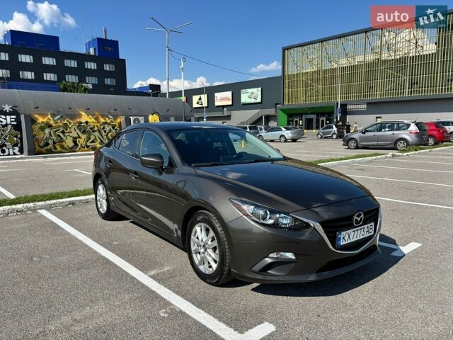 Коричневый Мазда 3, объемом двигателя 2 л и пробегом 157 тыс. км за 11500 $, фото 1 на Automoto.ua