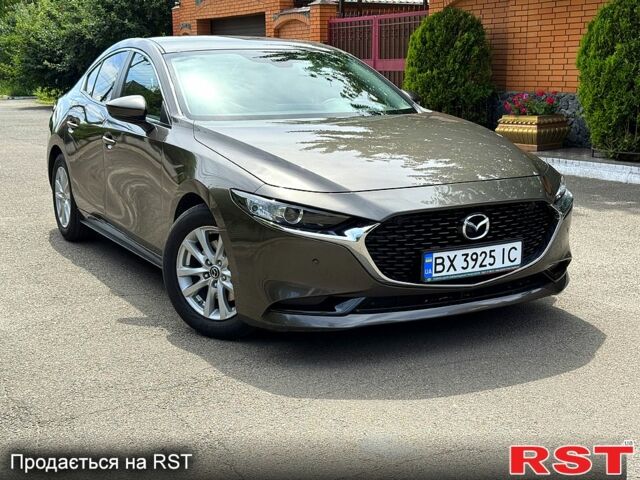 Коричневый Мазда 3, объемом двигателя 1.5 л и пробегом 72 тыс. км за 18200 $, фото 1 на Automoto.ua
