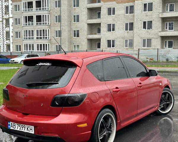 Червоний Мазда 3, об'ємом двигуна 2 л та пробігом 250 тис. км за 3750 $, фото 1 на Automoto.ua
