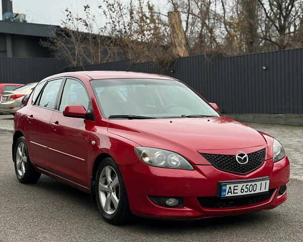 Червоний Мазда 3, об'ємом двигуна 1.6 л та пробігом 207 тис. км за 4900 $, фото 1 на Automoto.ua