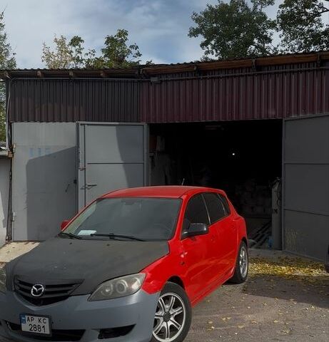 Красный Мазда 3, объемом двигателя 2 л и пробегом 360 тыс. км за 2500 $, фото 1 на Automoto.ua