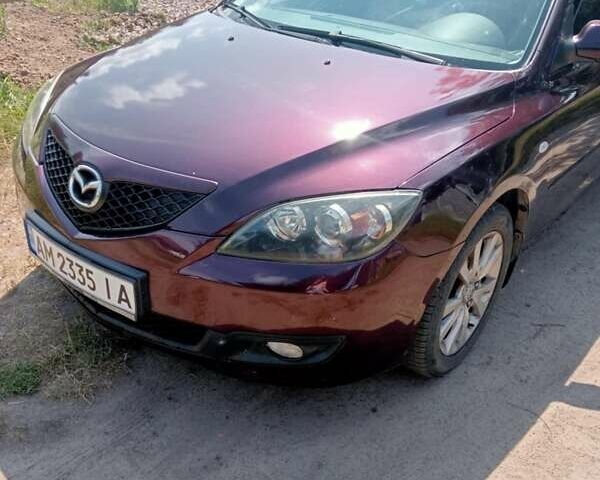 Червоний Мазда 3, об'ємом двигуна 1.6 л та пробігом 250 тис. км за 4200 $, фото 1 на Automoto.ua