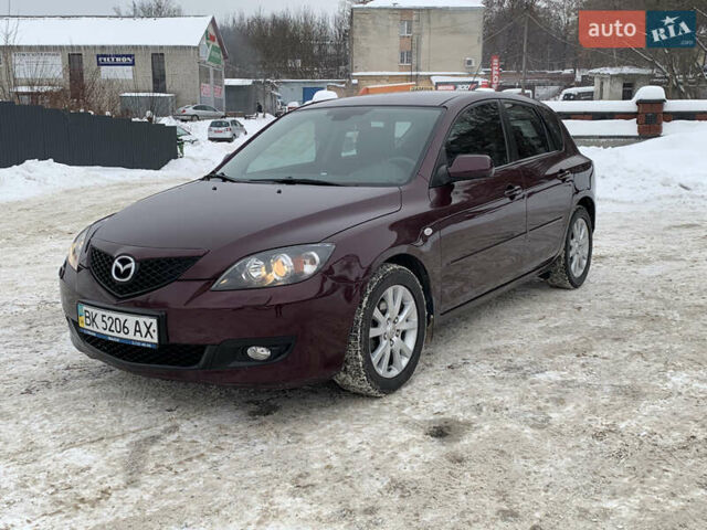Красный Мазда 3, объемом двигателя 1.6 л и пробегом 145 тыс. км за 5700 $, фото 1 на Automoto.ua
