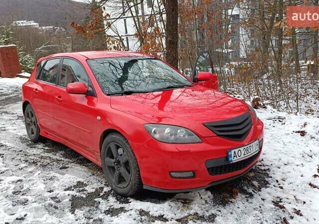 Красный Мазда 3, объемом двигателя 2 л и пробегом 221 тыс. км за 5500 $, фото 1 на Automoto.ua