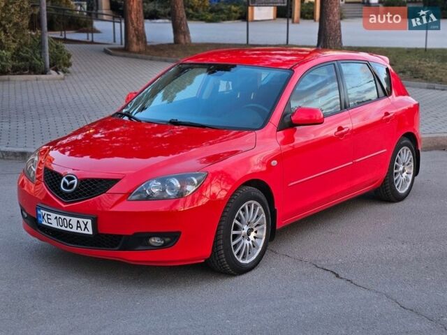 Красный Мазда 3, объемом двигателя 1.6 л и пробегом 158 тыс. км за 6500 $, фото 1 на Automoto.ua