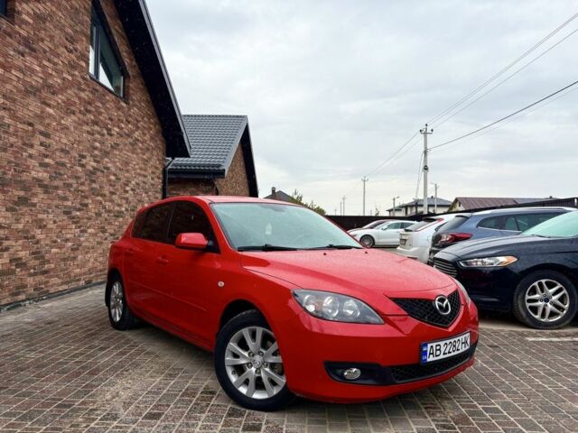 Красный Мазда 3, объемом двигателя 1.6 л и пробегом 218 тыс. км за 5900 $, фото 1 на Automoto.ua