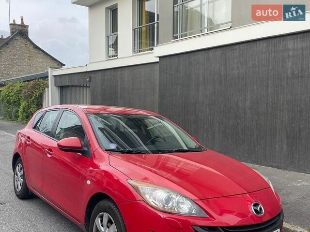 Красный Мазда 3, объемом двигателя 1.6 л и пробегом 222 тыс. км за 5800 $, фото 1 на Automoto.ua