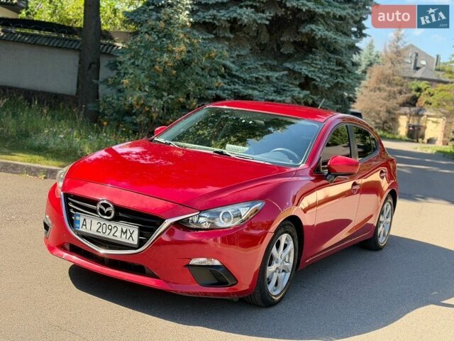 Красный Мазда 3, объемом двигателя 2 л и пробегом 179 тыс. км за 9900 $, фото 1 на Automoto.ua
