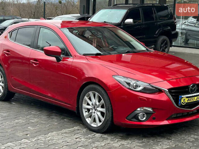 Красный Мазда 3, объемом двигателя 2.19 л и пробегом 142 тыс. км за 14000 $, фото 1 на Automoto.ua