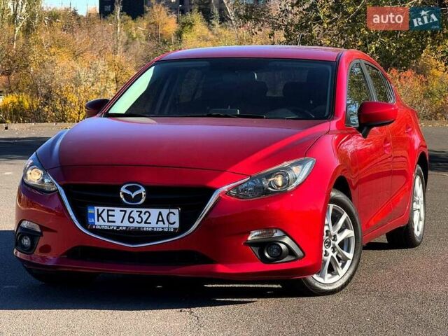 Красный Мазда 3, объемом двигателя 2 л и пробегом 130 тыс. км за 11600 $, фото 1 на Automoto.ua