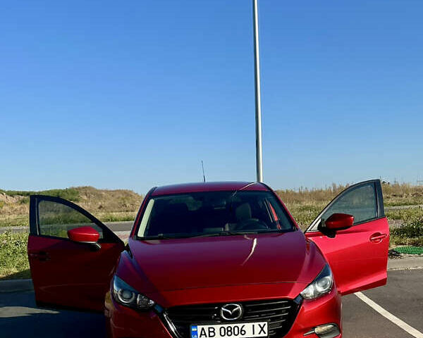 Червоний Мазда 3, об'ємом двигуна 2 л та пробігом 180 тис. км за 11750 $, фото 1 на Automoto.ua