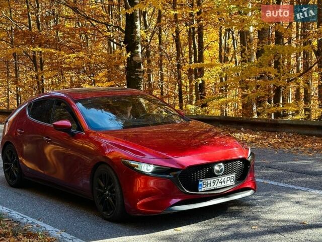Красный Мазда 3, объемом двигателя 2.49 л и пробегом 72 тыс. км за 16500 $, фото 1 на Automoto.ua
