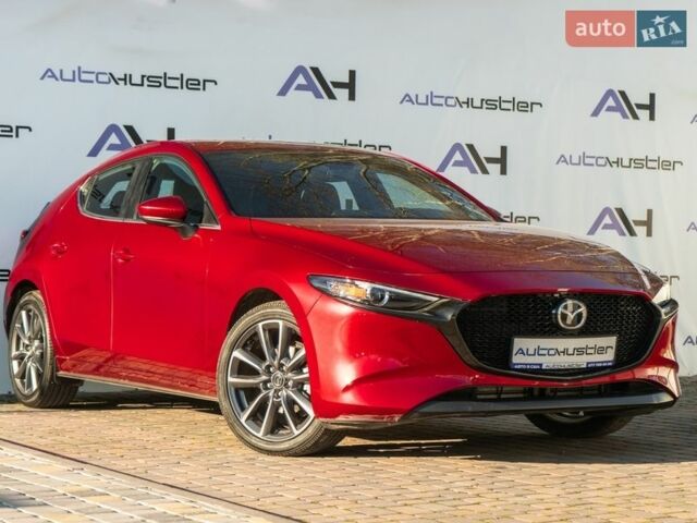 Червоний Мазда 3, об'ємом двигуна 2.5 л та пробігом 8 тис. км за 18499 $, фото 1 на Automoto.ua