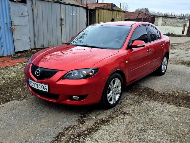 Красный Мазда 3, объемом двигателя 1.6 л и пробегом 270 тыс. км за 5500 $, фото 1 на Automoto.ua