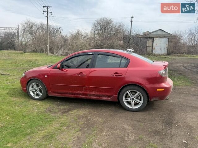 Красный Мазда 3, объемом двигателя 2 л и пробегом 320 тыс. км за 3700 $, фото 1 на Automoto.ua