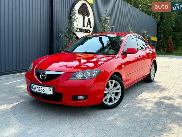 Красный Мазда 3, объемом двигателя 1.6 л и пробегом 278 тыс. км за 5900 $, фото 1 на Automoto.ua