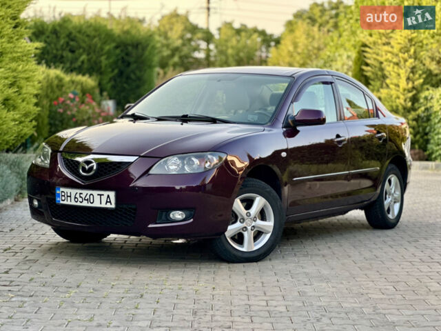 Красный Мазда 3, объемом двигателя 1.6 л и пробегом 210 тыс. км за 5300 $, фото 1 на Automoto.ua