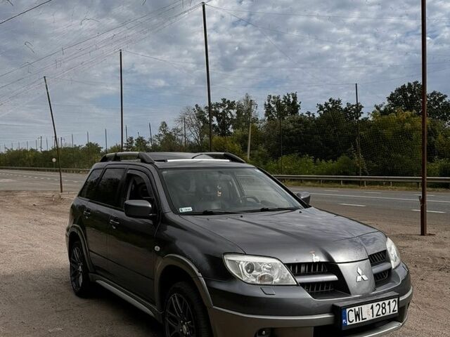 Червоний Мазда 3, об'ємом двигуна 2 л та пробігом 250 тис. км за 6000 $, фото 1 на Automoto.ua