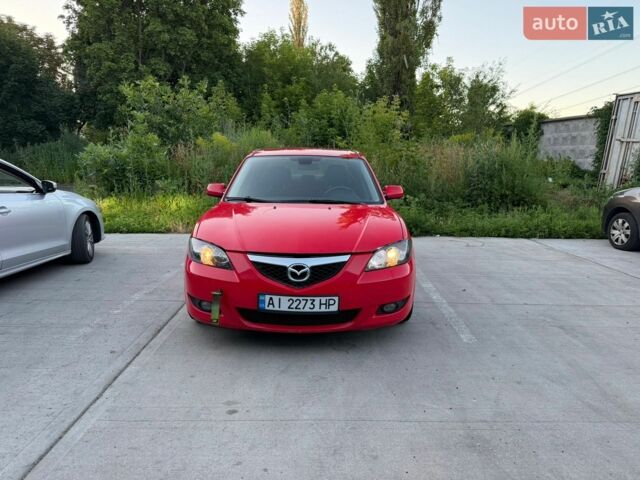 Красный Мазда 3, объемом двигателя 1.6 л и пробегом 230 тыс. км за 3750 $, фото 1 на Automoto.ua