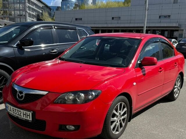 Красный Мазда 3, объемом двигателя 2 л и пробегом 142 тыс. км за 6500 $, фото 1 на Automoto.ua