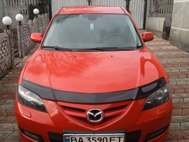 Красный Мазда 3, объемом двигателя 2 л и пробегом 200 тыс. км за 4900 $, фото 1 на Automoto.ua
