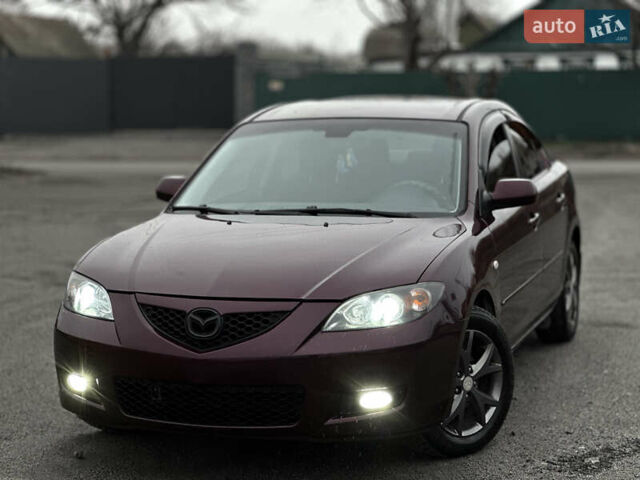 Червоний Мазда 3, об'ємом двигуна 1.6 л та пробігом 268 тис. км за 5000 $, фото 1 на Automoto.ua