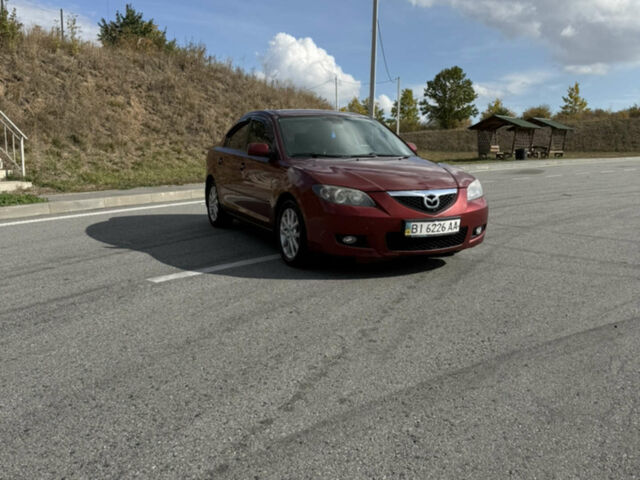 Красный Мазда 3, объемом двигателя 1.6 л и пробегом 380 тыс. км за 5000 $, фото 1 на Automoto.ua