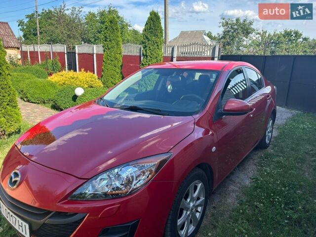 Червоний Мазда 3, об'ємом двигуна 2 л та пробігом 300 тис. км за 7000 $, фото 1 на Automoto.ua