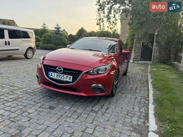 Красный Мазда 3, объемом двигателя 2 л и пробегом 200 тыс. км за 10200 $, фото 1 на Automoto.ua