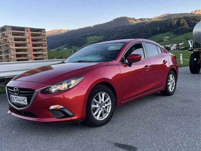 Красный Мазда 3, объемом двигателя 2 л и пробегом 180 тыс. км за 10900 $, фото 1 на Automoto.ua