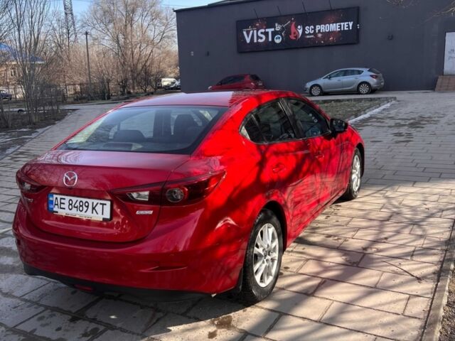 Красный Мазда 3, объемом двигателя 2 л и пробегом 136 тыс. км за 13500 $, фото 1 на Automoto.ua