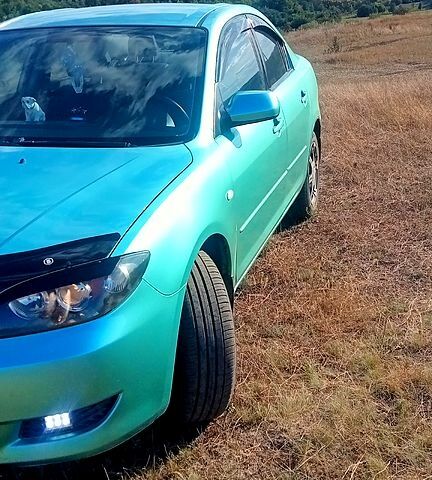 Мазда 3, объемом двигателя 1.6 л и пробегом 203 тыс. км за 4800 $, фото 1 на Automoto.ua