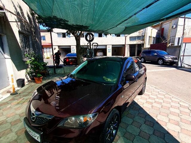 Мазда 3, объемом двигателя 1.6 л и пробегом 230 тыс. км за 4999 $, фото 1 на Automoto.ua