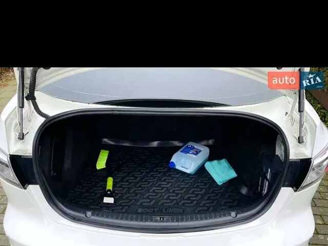 Мазда 3, об'ємом двигуна 1.6 л та пробігом 180 тис. км за 8500 $, фото 1 на Automoto.ua