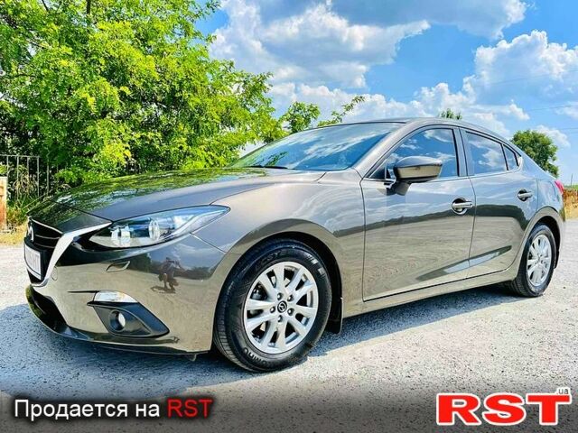 Мазда 3, объемом двигателя 1.5 л и пробегом 70 тыс. км за 15000 $, фото 1 на Automoto.ua