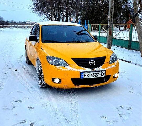 Желтый Мазда 3, объемом двигателя 2 л и пробегом 1 тыс. км за 4500 $, фото 1 на Automoto.ua