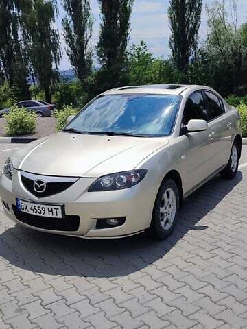 Жовтий Мазда 3, об'ємом двигуна 1.6 л та пробігом 218 тис. км за 5299 $, фото 1 на Automoto.ua