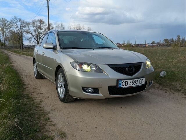 Желтый Мазда 3, объемом двигателя 1.6 л и пробегом 202 тыс. км за 5600 $, фото 1 на Automoto.ua