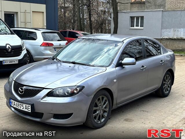 Сірий Мазда 3, об'ємом двигуна 1.6 л та пробігом 246 тис. км за 2900 $, фото 1 на Automoto.ua