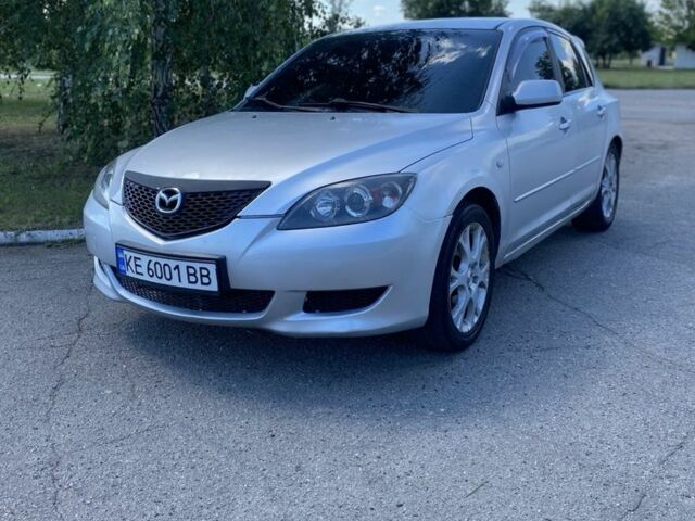 Сірий Мазда 3, об'ємом двигуна 2 л та пробігом 200 тис. км за 3300 $, фото 1 на Automoto.ua