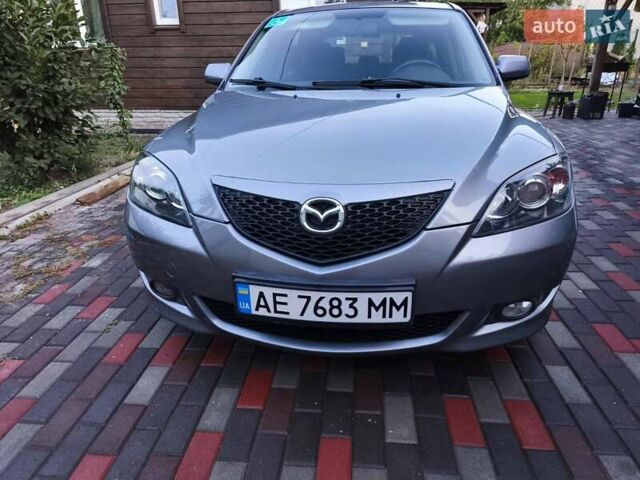 Серый Мазда 3, объемом двигателя 1.6 л и пробегом 180 тыс. км за 4500 $, фото 1 на Automoto.ua