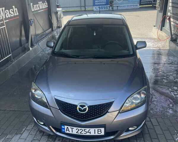 Сірий Мазда 3, об'ємом двигуна 1.6 л та пробігом 243 тис. км за 4000 $, фото 1 на Automoto.ua
