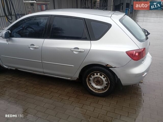 Сірий Мазда 3, об'ємом двигуна 1.6 л та пробігом 294 тис. км за 2500 $, фото 1 на Automoto.ua