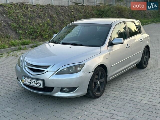 Серый Мазда 3, объемом двигателя 1.6 л и пробегом 289 тыс. км за 3900 $, фото 1 на Automoto.ua