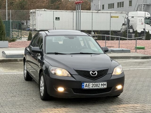 Серый Мазда 3, объемом двигателя 1.6 л и пробегом 250 тыс. км за 4950 $, фото 1 на Automoto.ua