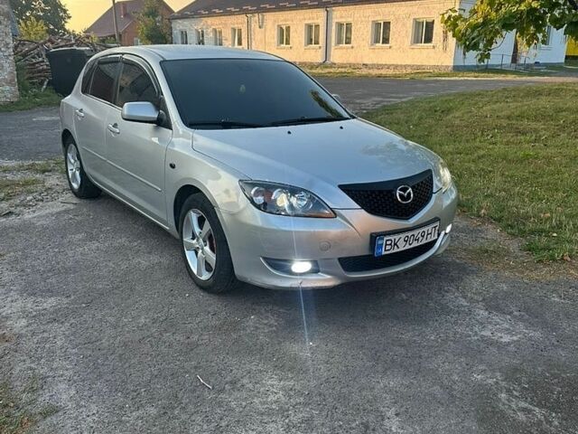 Сірий Мазда 3, об'ємом двигуна 1.6 л та пробігом 374 тис. км за 3800 $, фото 1 на Automoto.ua