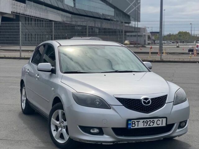 Серый Мазда 3, объемом двигателя 0 л и пробегом 300 тыс. км за 2999 $, фото 1 на Automoto.ua